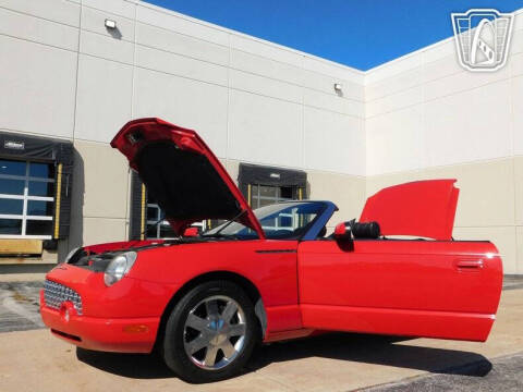 2002 Ford Thunderbird Deluxe