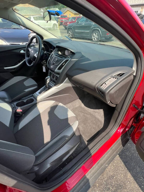 2012 Ford Focus SE