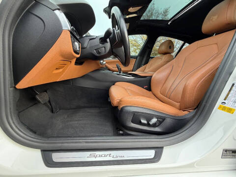 2018 BMW 5 Series 540i