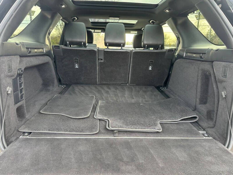 2020 Land Rover Discovery SE