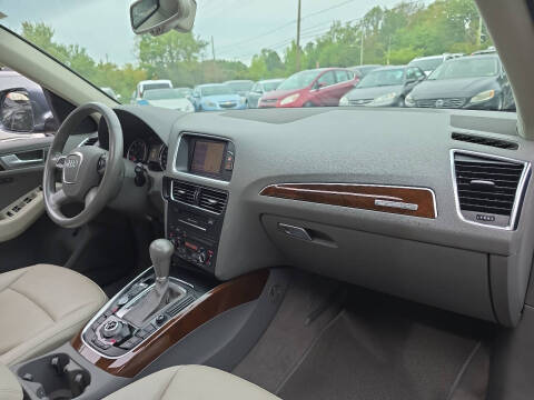 2012 Audi Q5 3.2 quattro Premium Plus