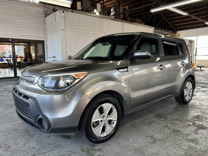 2016 Kia Soul Base's photo