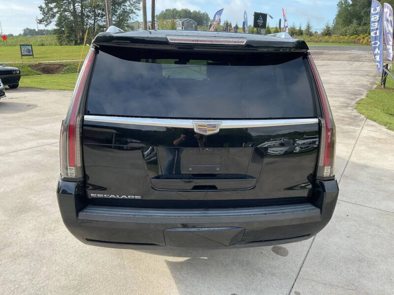 2017 Cadillac Escalade ESV Platinum