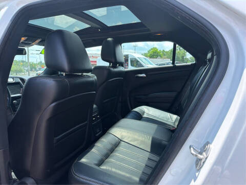 2016 Chrysler 300