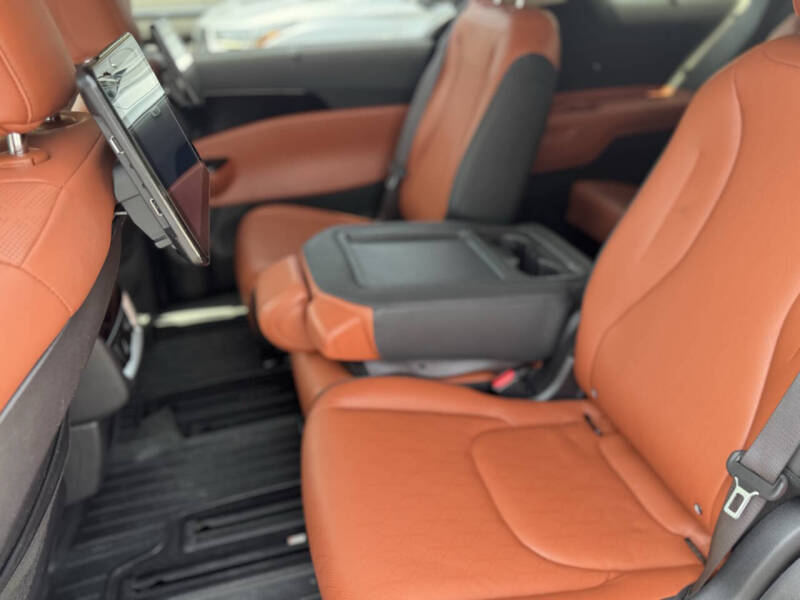 2023 Kia Carnival SX Prestige