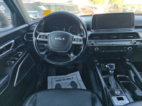2022 Kia Telluride S