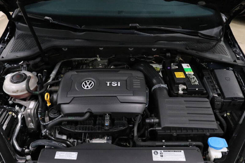 2019 Volkswagen Golf GTI S