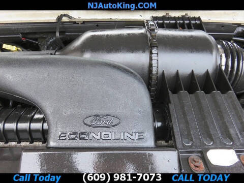 2002 Ford E-Series