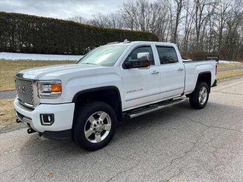 2016 GMC Sierra 2500HD for sale at CLASSIC AUTO SALES in Holliston MA