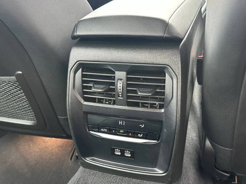 2023 BMW 3 Series 330i