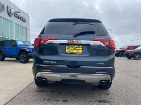 2019 GMC Acadia Denali