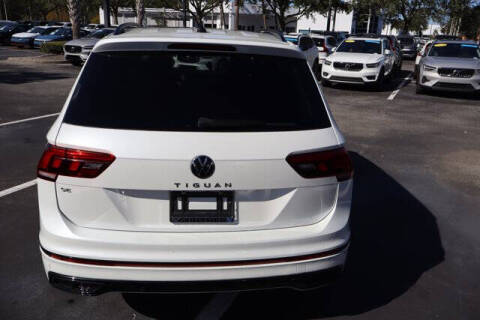 2023 Volkswagen Tiguan SE R-Line Black
