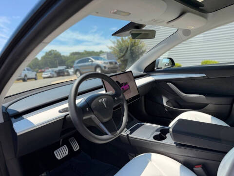 2023 Tesla Model 3 Performance
