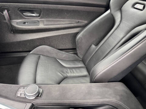 2019 BMW M4 CS
