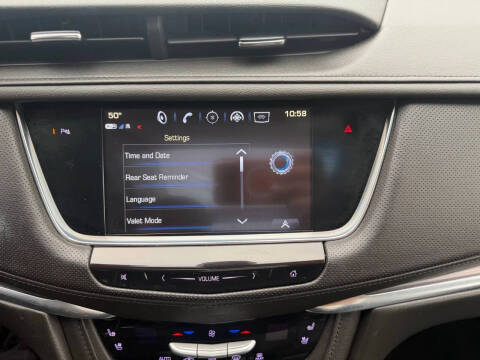 2018 Cadillac XT5 Premium Luxury