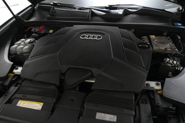 2019 Audi Q8 quattro Prestige 55 TFSI