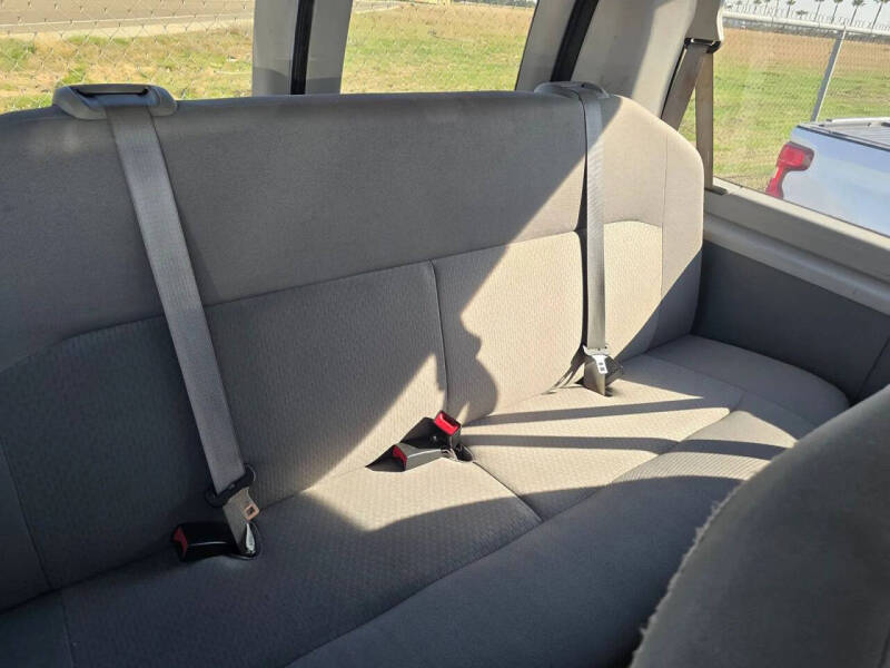 2013 Ford E-Series E-350 SD XLT