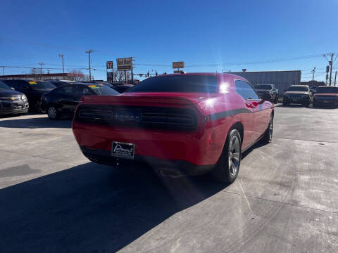 2015 Dodge Challenger SXT