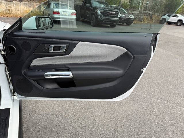 2024 Ford Mustang EcoBoost