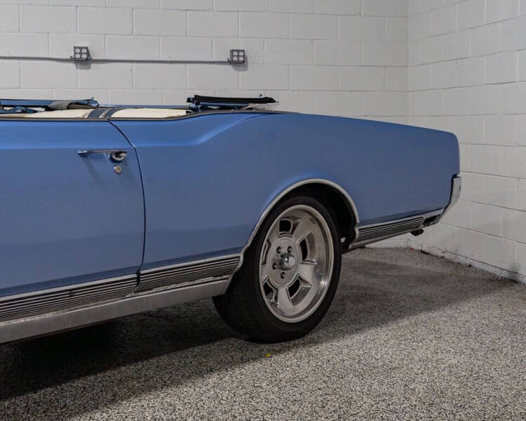 1965 Oldsmobile Starfire