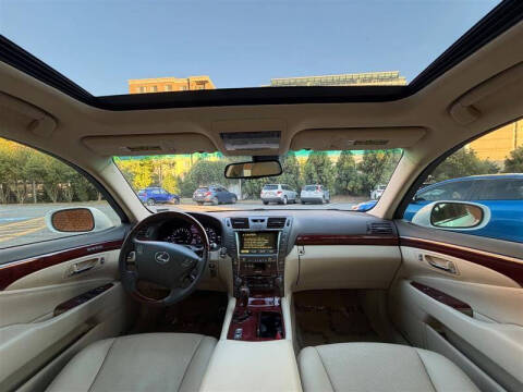 2007 Lexus LS 460