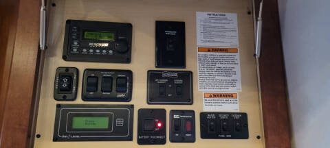 2016 Freightliner XCR Chassis