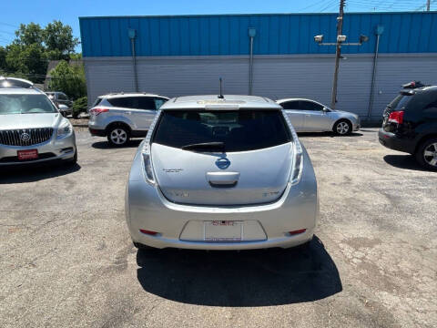 2013 Nissan LEAF SV