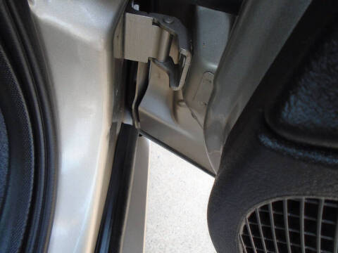 2003 Saturn L-Series L300