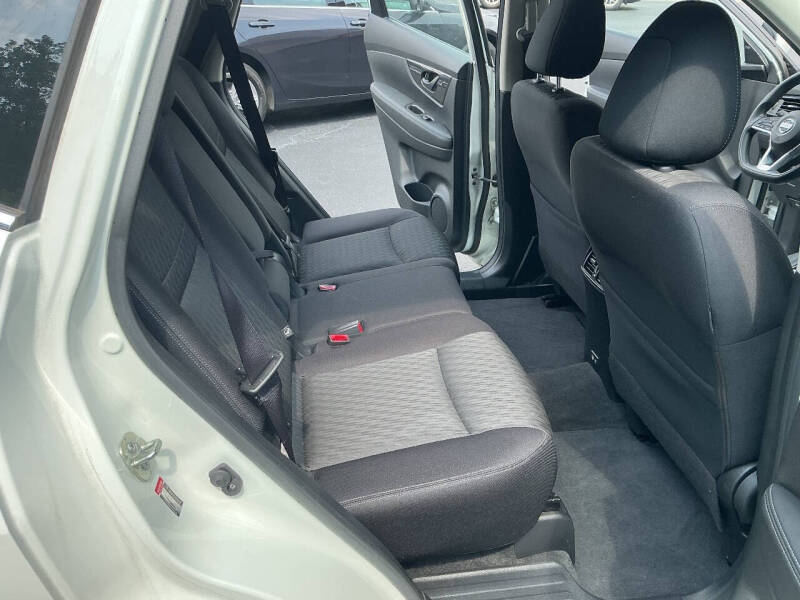 2020 Nissan Rogue SV