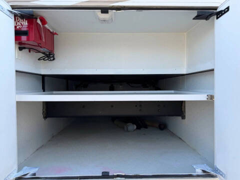 2012 Freightliner XCS Chassis