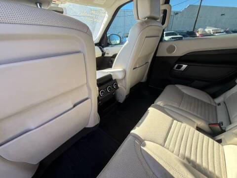 2017 Land Rover Discovery HSE Luxury