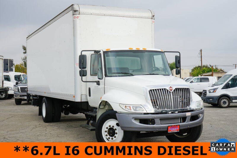 2019 International DuraStar 4300