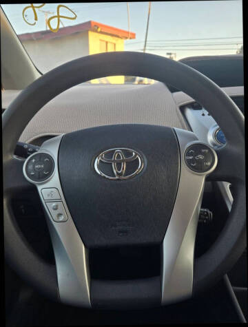 2012 Toyota Prius v Three