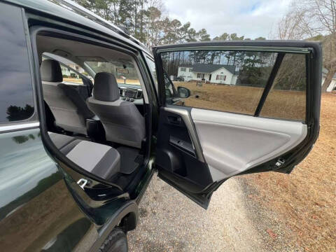 2013 Toyota RAV4 LE