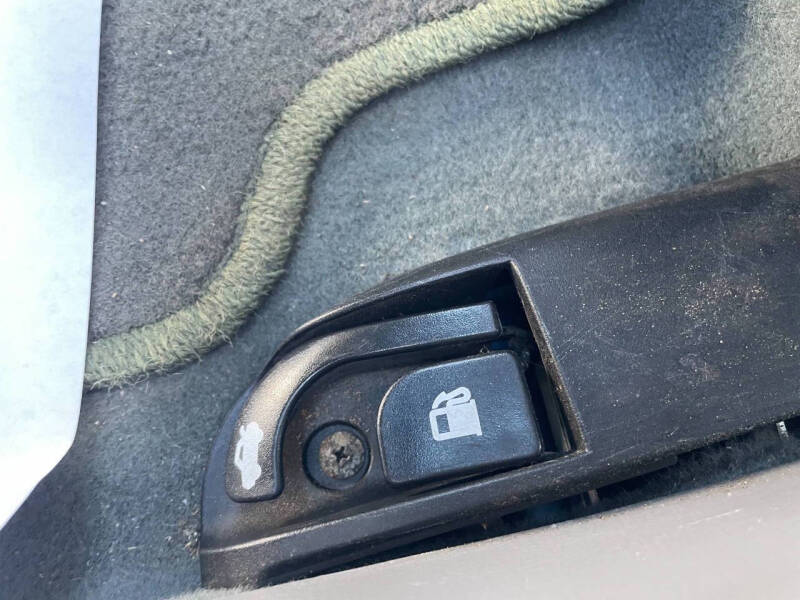 2000 Daewoo Nubira SE