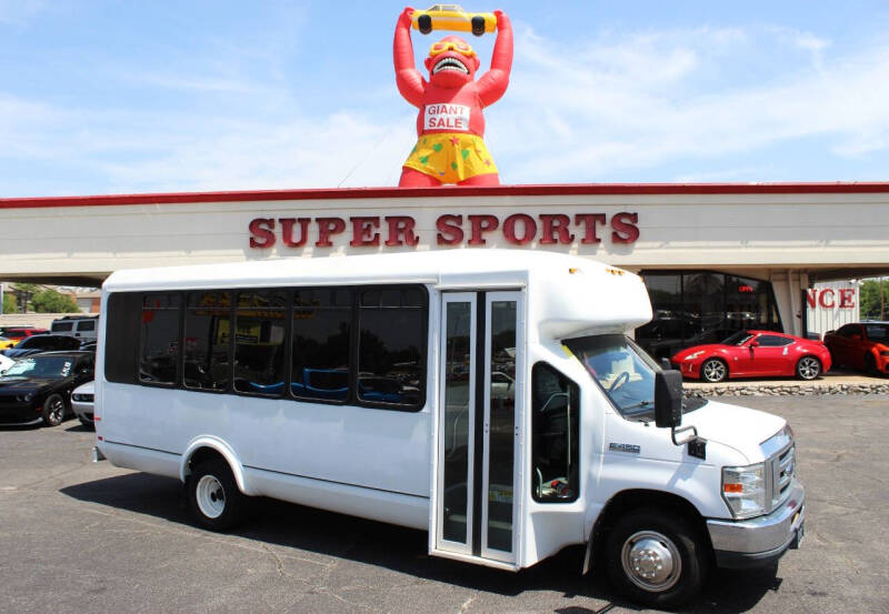 2013 Ford E-Series E-450 SD