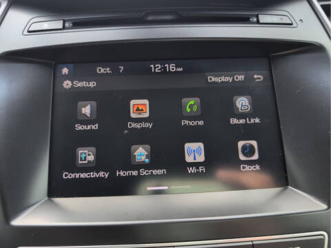 2017 Hyundai Santa Fe SE