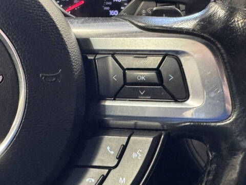 2020 Ford Mustang EcoBoost