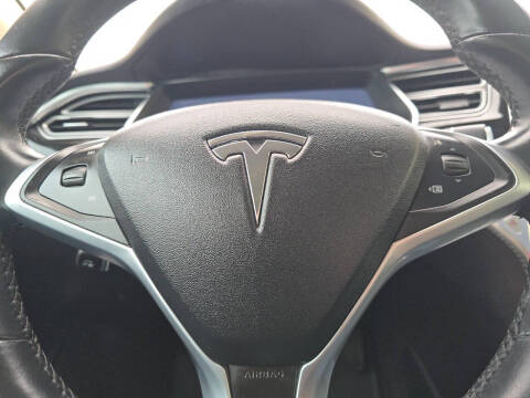 2016 Tesla Model S 70