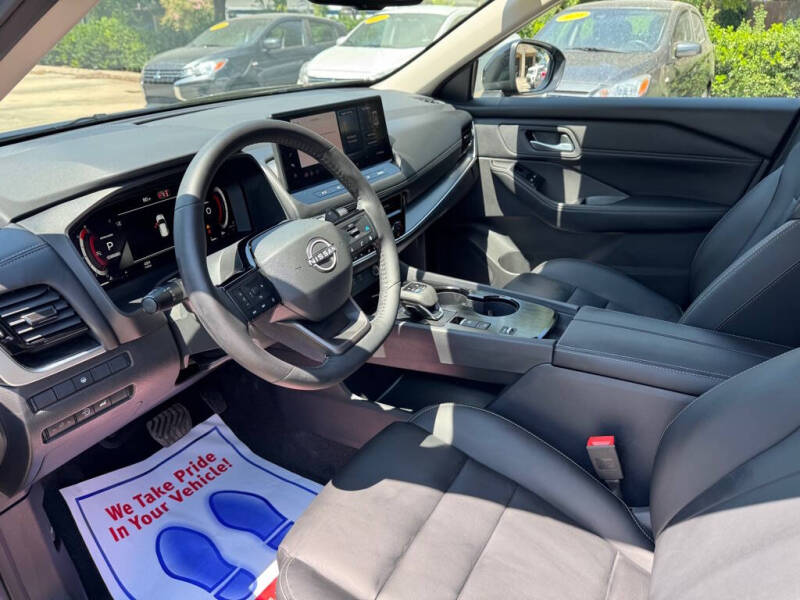 2026 Nissan Rogue SL