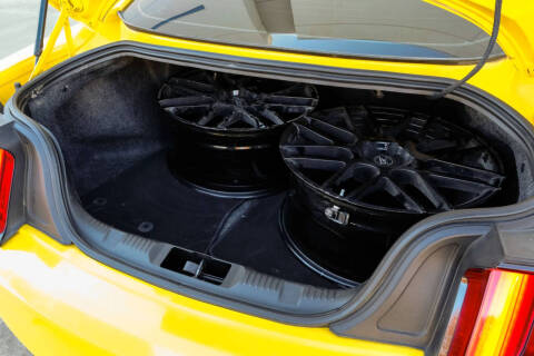 2015 Ford Mustang V6