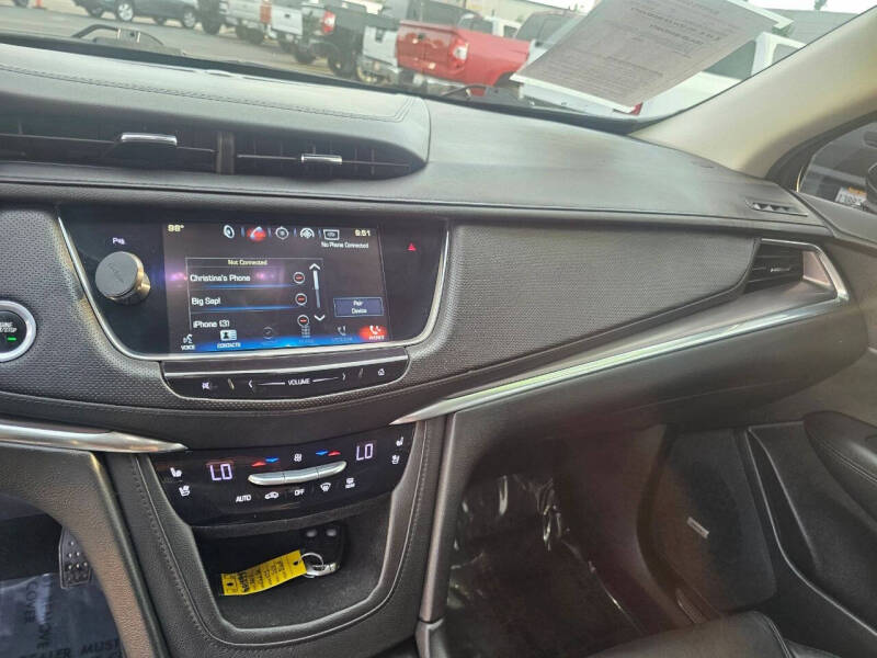 2017 Cadillac XT5 Premium Luxury