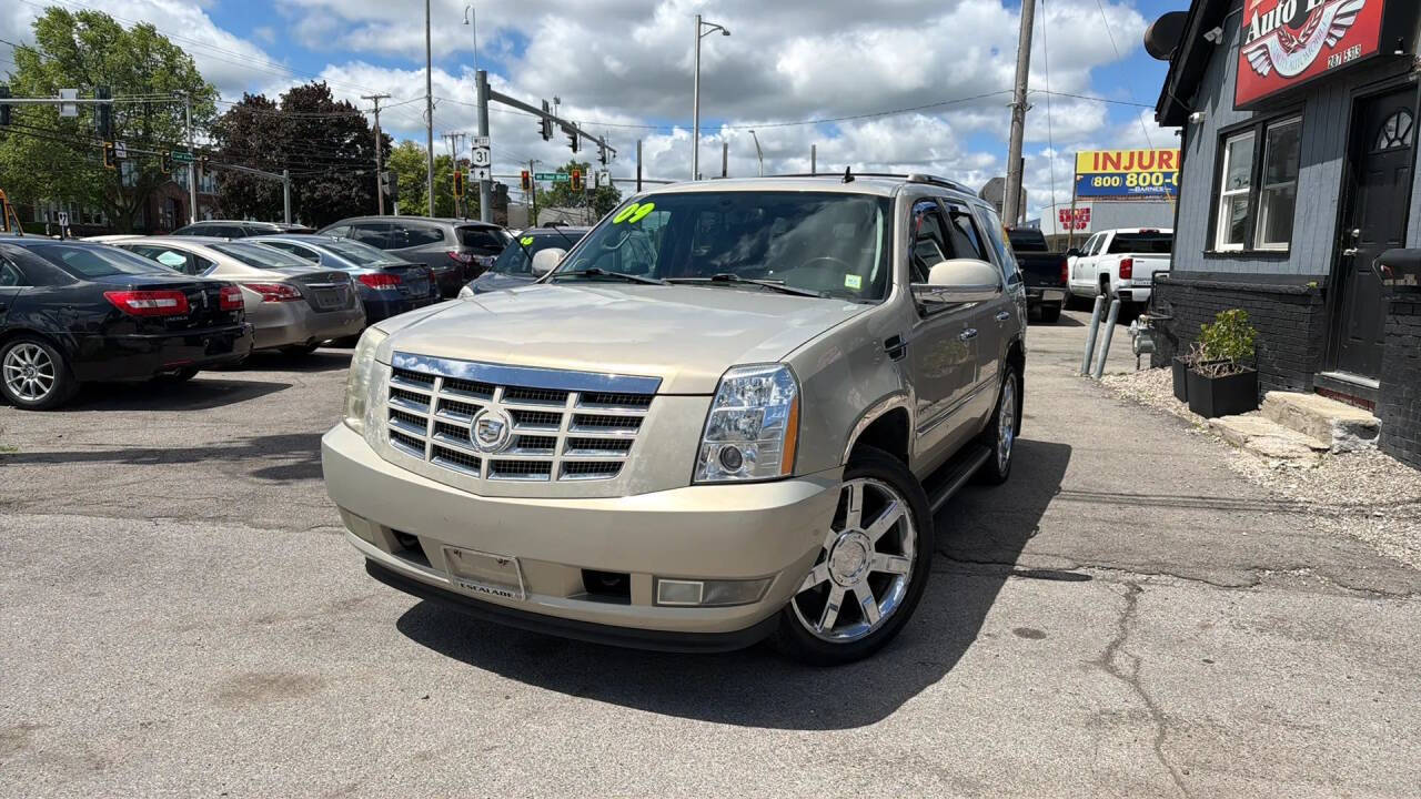 Gold 2009 Cadillac Escalade Base AWD 4dr SUV 1