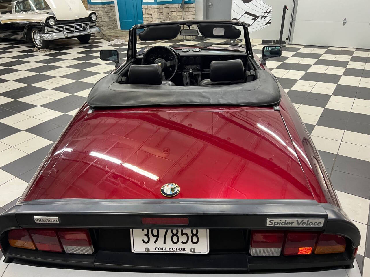 1986 Alfa Romeo Spider 13