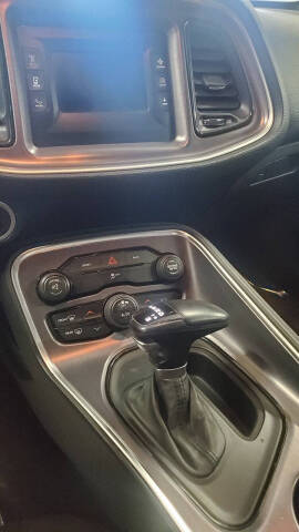 2016 Dodge Challenger SXT