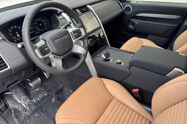 2026 Land Rover Discovery