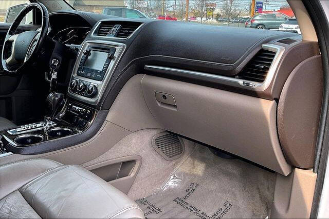 2016 GMC Acadia Denali