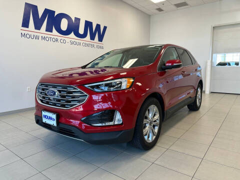 2024 Ford Edge Titanium