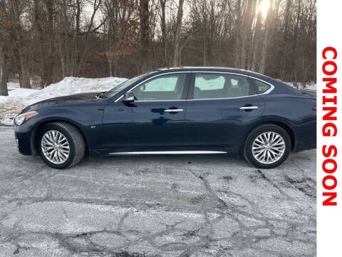2016 Infiniti Q70L 3.7