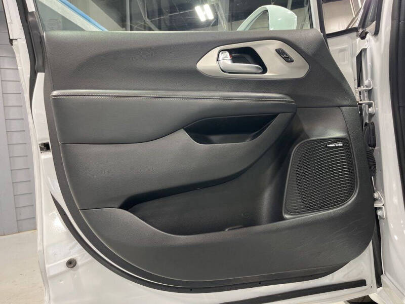 2022 Chrysler Pacifica Limited